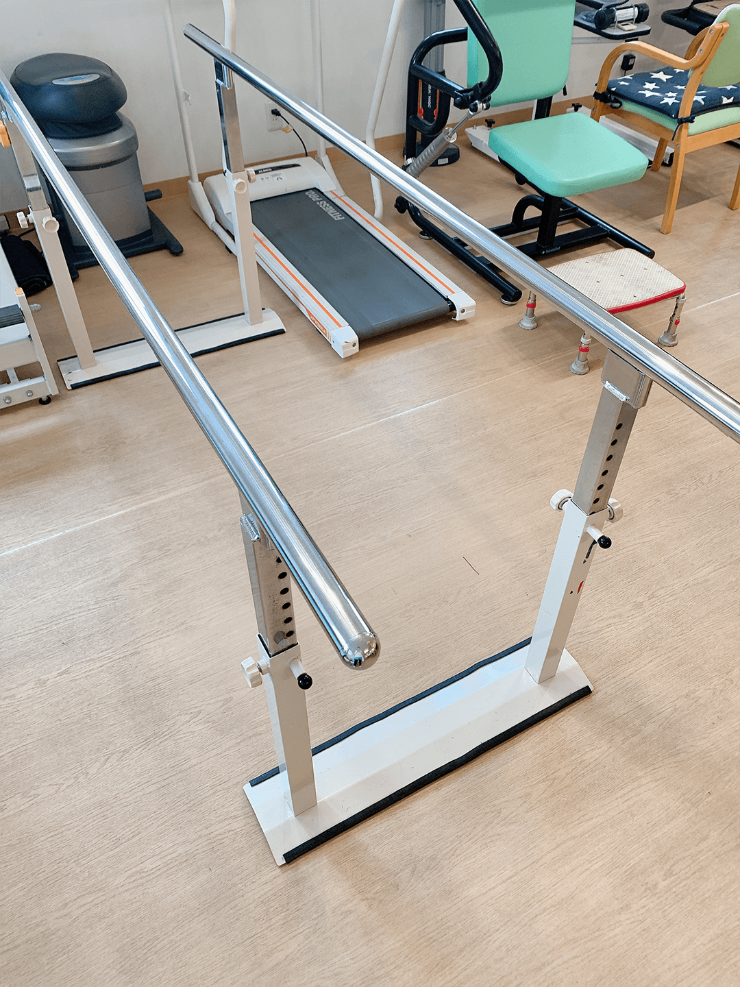 parallel-bars